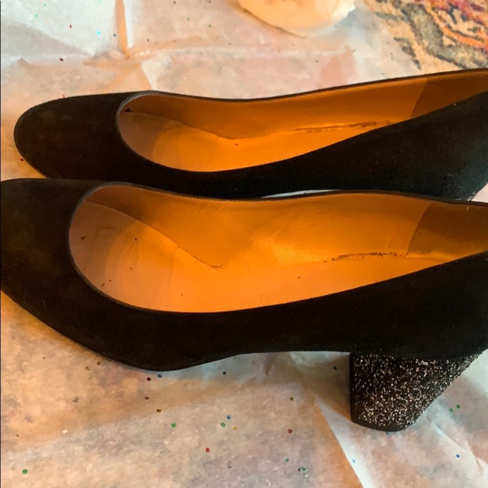 Shoe